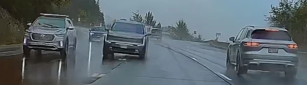 image of oncoming traffic failing to keep right